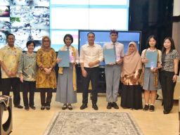 3 Pelajar Surabaya Lolos Paskibraka Jatim dan Nasional, Eri Cahyadi Beri Pesan Menyentuh!