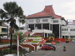 Bongkar Lagi Korupsi Dana Hibah Jatim, KPK Tetapkan 21 Tersangka!