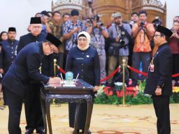 Dilantik Jadi Kepala BPKAD Jatim, Sigit Panoentoen Ditugasi Tambal PAD Rp 4 Triliun!