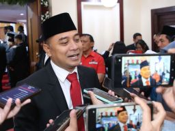 50 Anggota DPRD Surabaya 2024-2029 Dilantik, Eri Cahyadi Ajak Perkuat Sinergitas!
