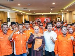 Borong 14 Parpol, Besok Khofifah-Emil Daftar ke KPU Jatim Dikawal Kirab Budaya