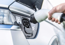 Nikmati Libur Lebaran di Banyuwangi, Tak Perlu Khawatir Pakai Kendaraan Listrik!