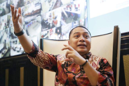 Guru Banting Siswa saat Turnamen Futsal, Eri Cahyadi Murka: Beri Sanksi Terberat!