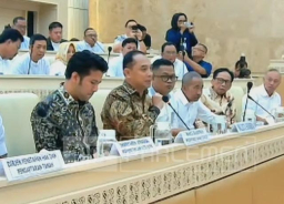 Sengketa Tanah Eigendom Surabaya Masuk DPR RI, Eri Cahyadi: Kembalikan Hak Warga!