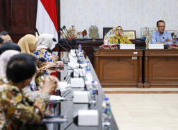 Penuhi Hak Dasar Pendidikan, Pemkot Surabaya Berikan Beasiswa Prasekolah