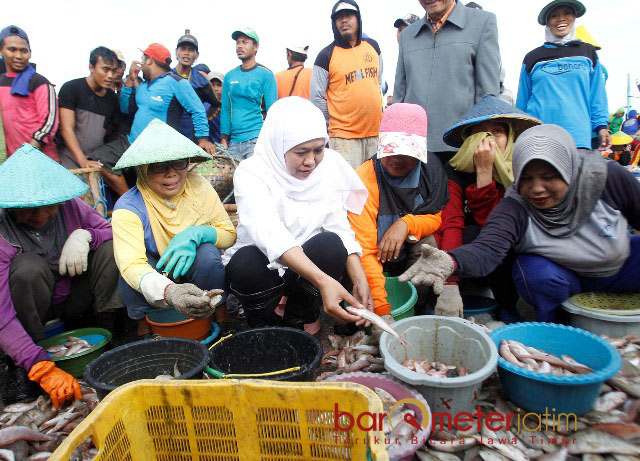 Kampanye Perdana, Khofifah Sasar Nelayan Lamongan