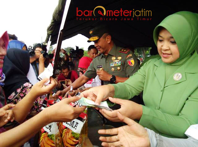 Bazar Murah Kodam V Brawijaya Diserbu Ribuan Warga