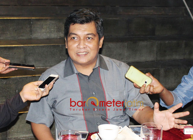 Pengamat: Tak Perlu Menggebu-gebu, Cool saja Bu Risma
