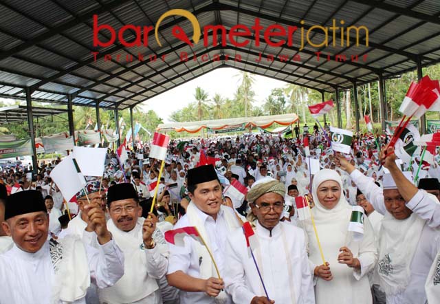Arum Sabil (kiri) bergerak bersama JKSN untuk pemenangan Jokowi-Ma'ruf Amin. | Foto: Barometerjatim.com/roy hs