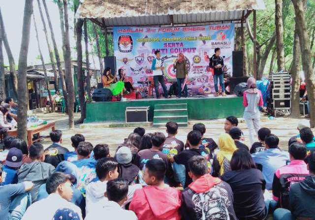 Lawan perusak NKRI! Bikers Tuban deklarasi Pemilu damai dan antigolput, Rabu (3/4/2019). | Foto: Ist