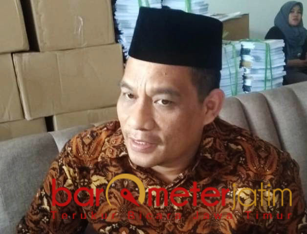 Imam Muchlisin, uang yang diamankan polisi untuk saksi bukan serangan fajar. | Foto: Barometerjatim.com/hamim anwar