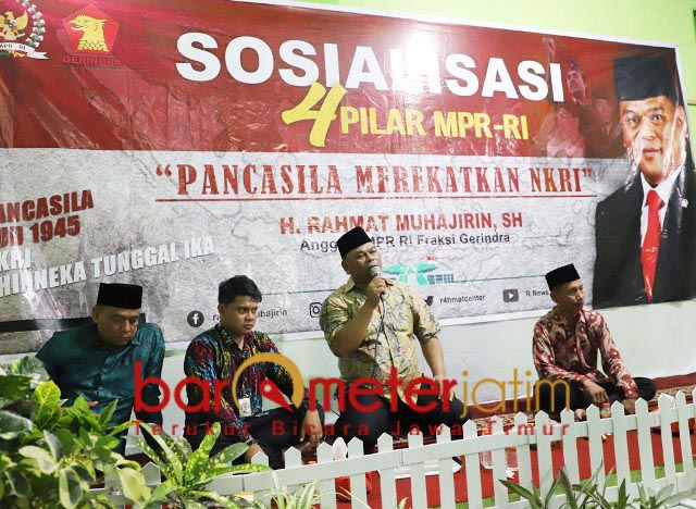 EMPAT PILAR: Rahmat Muhajirin, sosialisasi empat pilar di Candi,Sidoarjo. | Foto: Barometerjatim.com/ROY HS