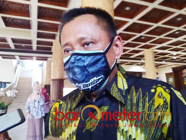 Digoyang Interpelasi Akhirnya Khofifah Lantik Dirut Bank Jatim