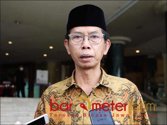 DI DALAM KOTA SAJA: Adi Sutarwijono, imbau warga Kota Surabaya tak ke luar kota selama libur Nataru. | Foto: Barometerjatim.com/ROY HS
