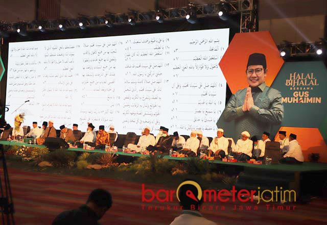 HALAL BI HALAL: Kiai-habaib silaturahmi dengan Ketum PKB, Muhaimin Iskandar di Surabaya. | Foto: Barometerjatim.com/ROY HS