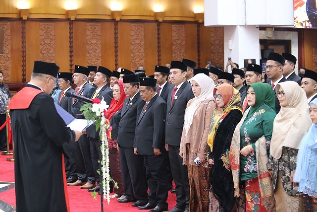 Bukan PDIP! Suara Tertinggi 50 Anggota DPRD Surabaya 2024-2029 Milik Legislator Demokrat