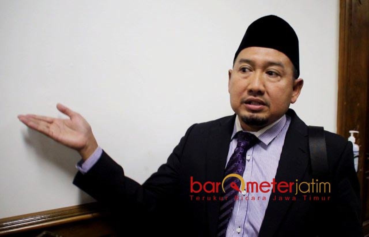 URUSAN INTERNAL: Hartono, urusan di PT DABN soal business, selesaikan secara internal. | Foto: Barometerjatim.com/RQ