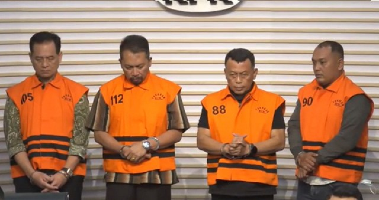 Tak Tanggung-tanggung! KPK Jerat Sugiri Sancoko dengan 3 Kasus Korupsi